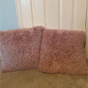 Pink Fluffy pillows